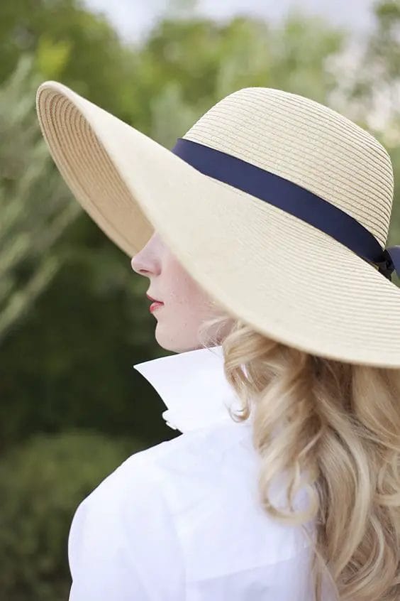 We found you the perfect beach hat for ladies, we bet, so go ahead and take a look at these nice-looking womens straw hats for summer! Check more at snazzylair.com