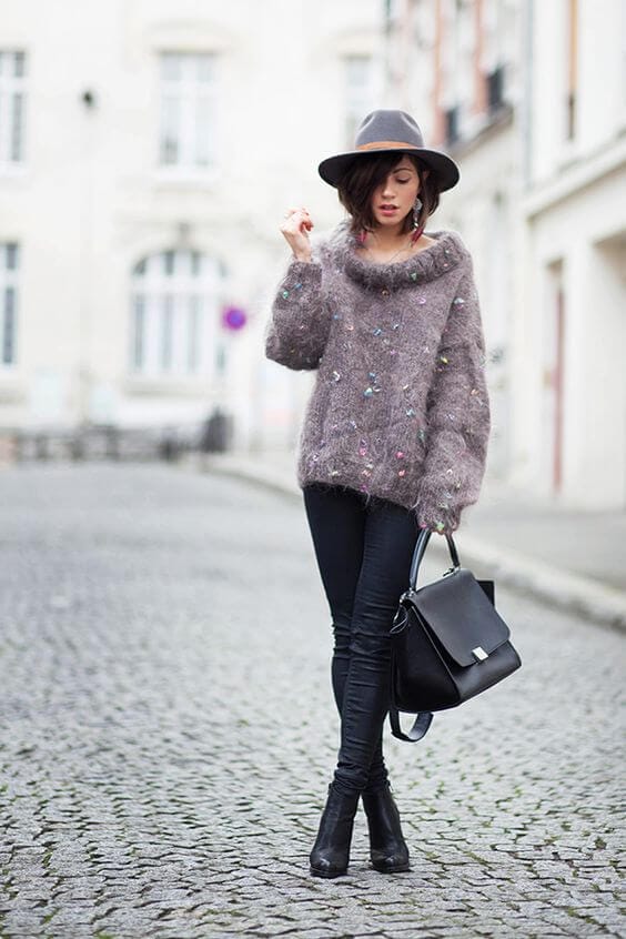 Cozy gray chunky knit hat with a stylish design, perfect for winter fashion. Ideal for women seeking warmth and style.