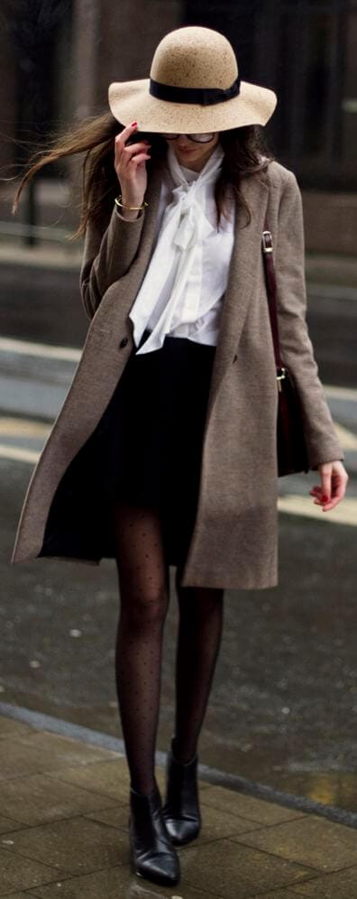 Chunky knit winter hat in soft yarn, showcasing waffle stitch pattern. Perfect for warmth and style, ideal for women’s winter fashion.