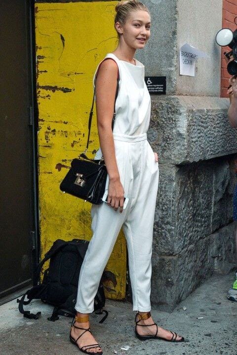 Chic summer outfit featuring stylish sandals, perfect for warm weather. Effortlessly combines comfort and fashion. Ideal for casual outings.