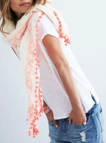 Some of these summer scarves may very well be the piece that will make a total difference when it comes to adding that extra personal touch to your own style. Check more ideas at snazzylair.com