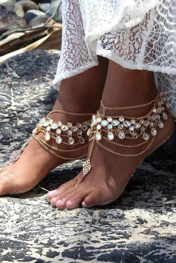 If you are going for a laidback summer look you need some boho ankle bracelets to pair up with your new summer attire. Go to snazzylair.com for more.