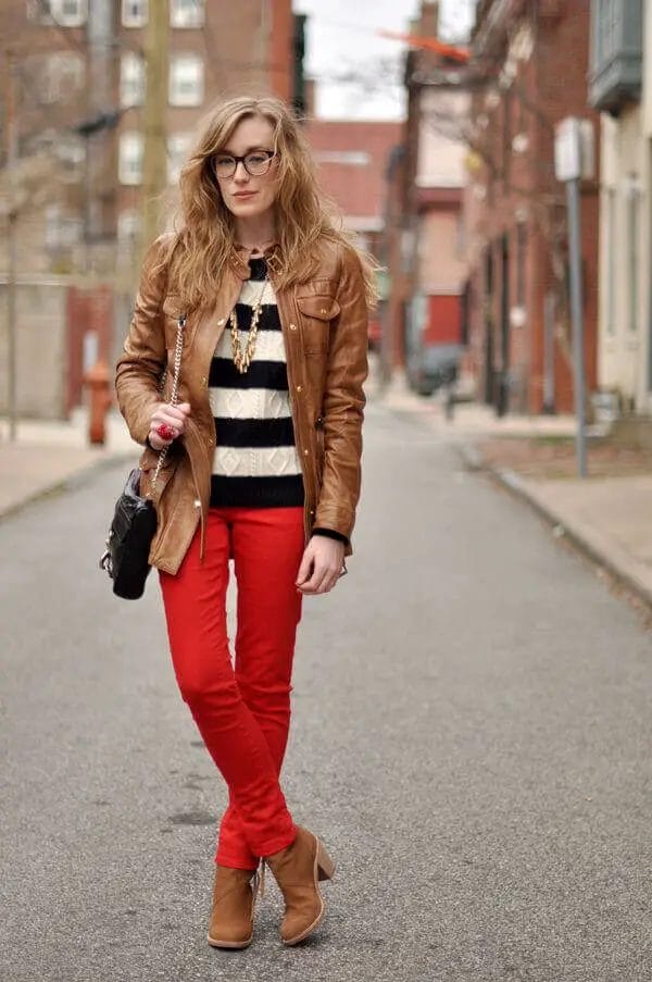 Go ahead and take a look at the stylish ways to wear red we have found, we hope you find what you need.