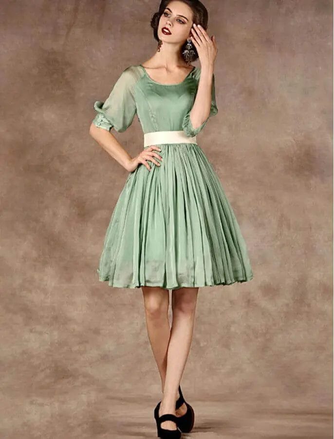 One could argue these dresses are a bit pricey nowadays, as the style is popular and the demand is high, but if you look in the right places, you will find outstanding ladies retro dresses for a lower price.
