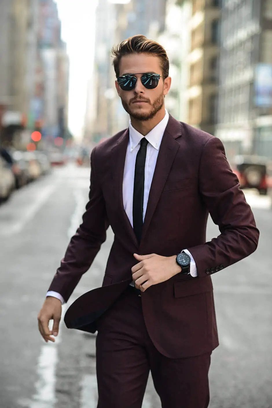 We have found some interesting examples of outfits for different seasons with the connection of all having great mens ties to show you how to wear them perfectly to complement your chosen attire.