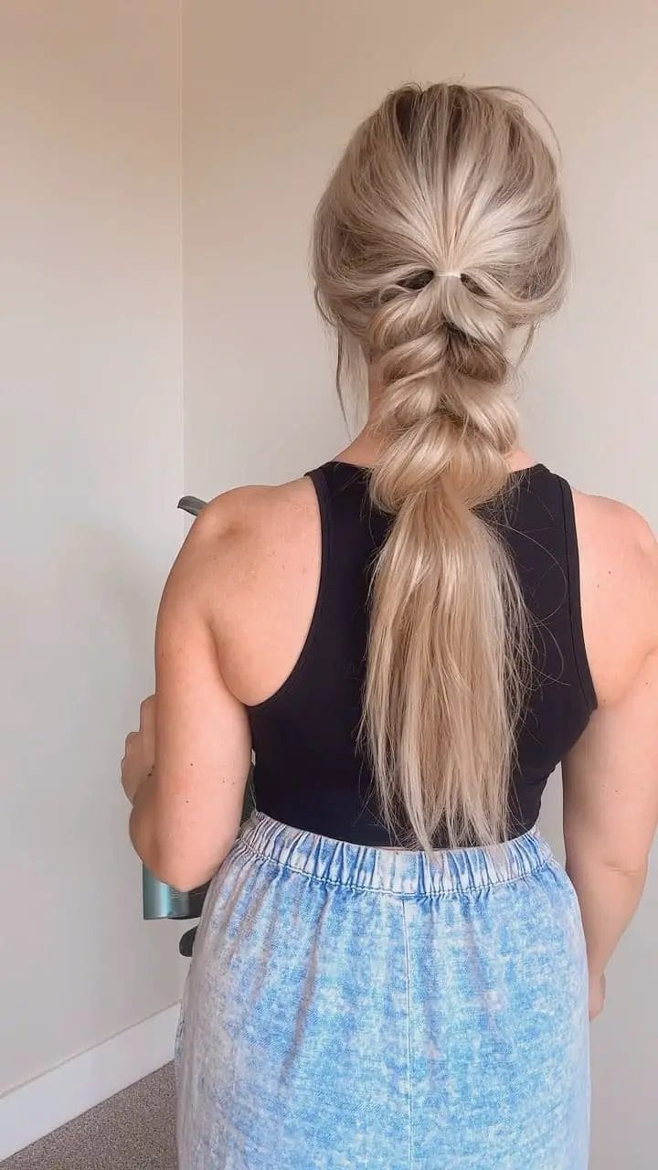Smooth crown with loose braid for summer adventures