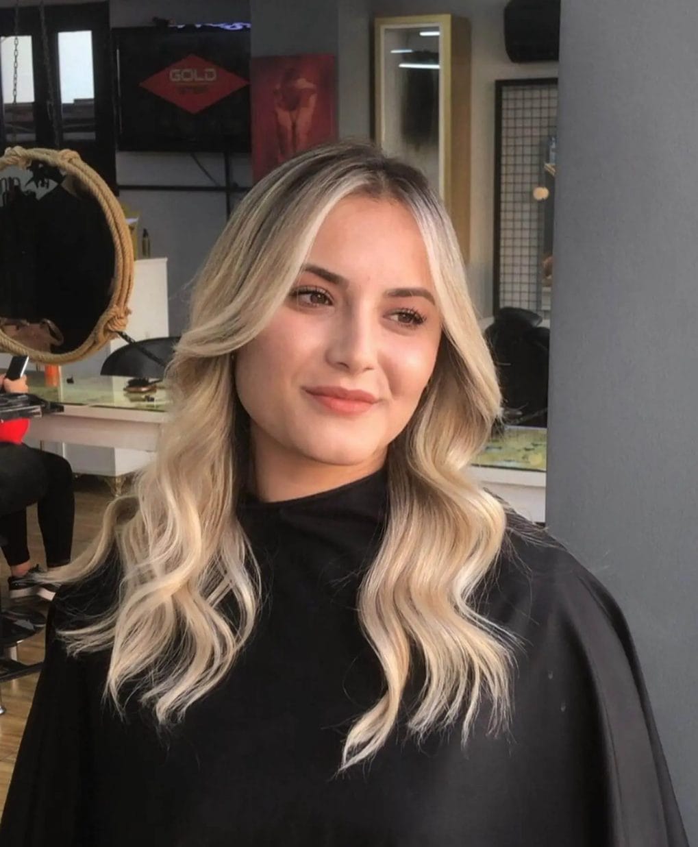 Icy platinum blonde ombre with glossy, natural waves