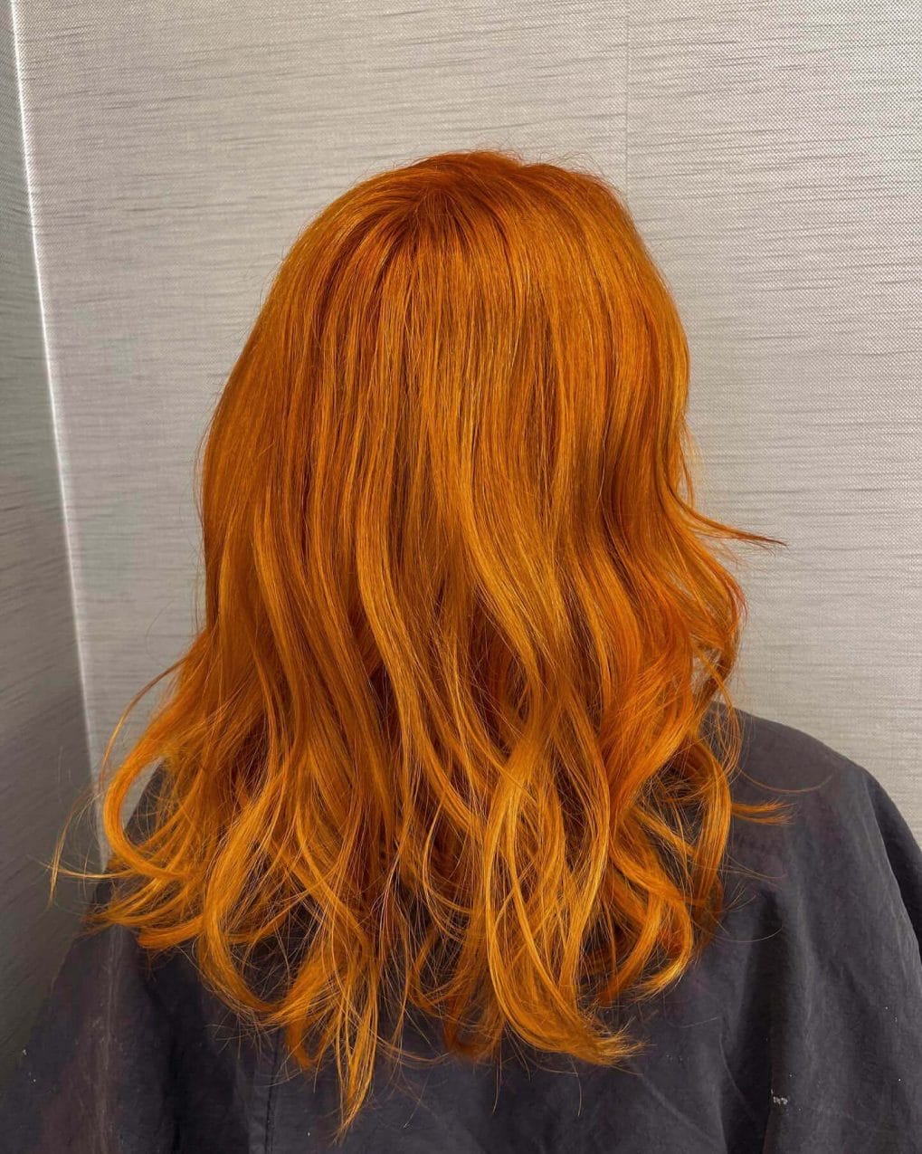 Playful copper waves with bold texture