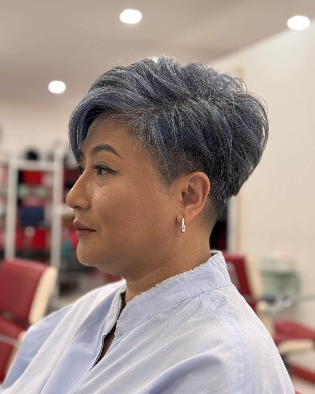 Refined silver-blue wedge with subtle layers